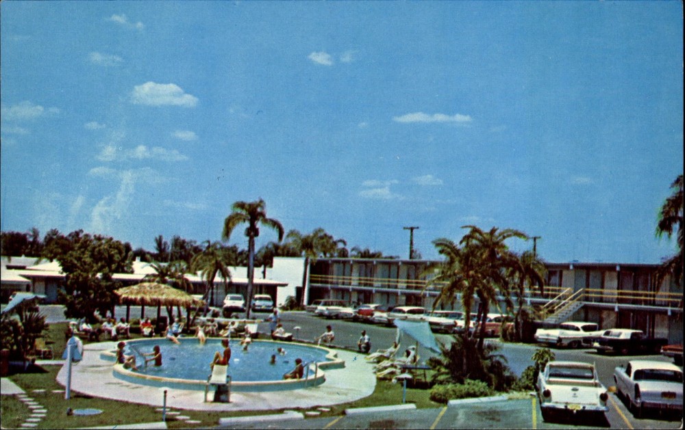 Cabana Inn Motor Hotel ~ Tamiami Trail ~ Sarasota Florida ~ pool 1950s cars