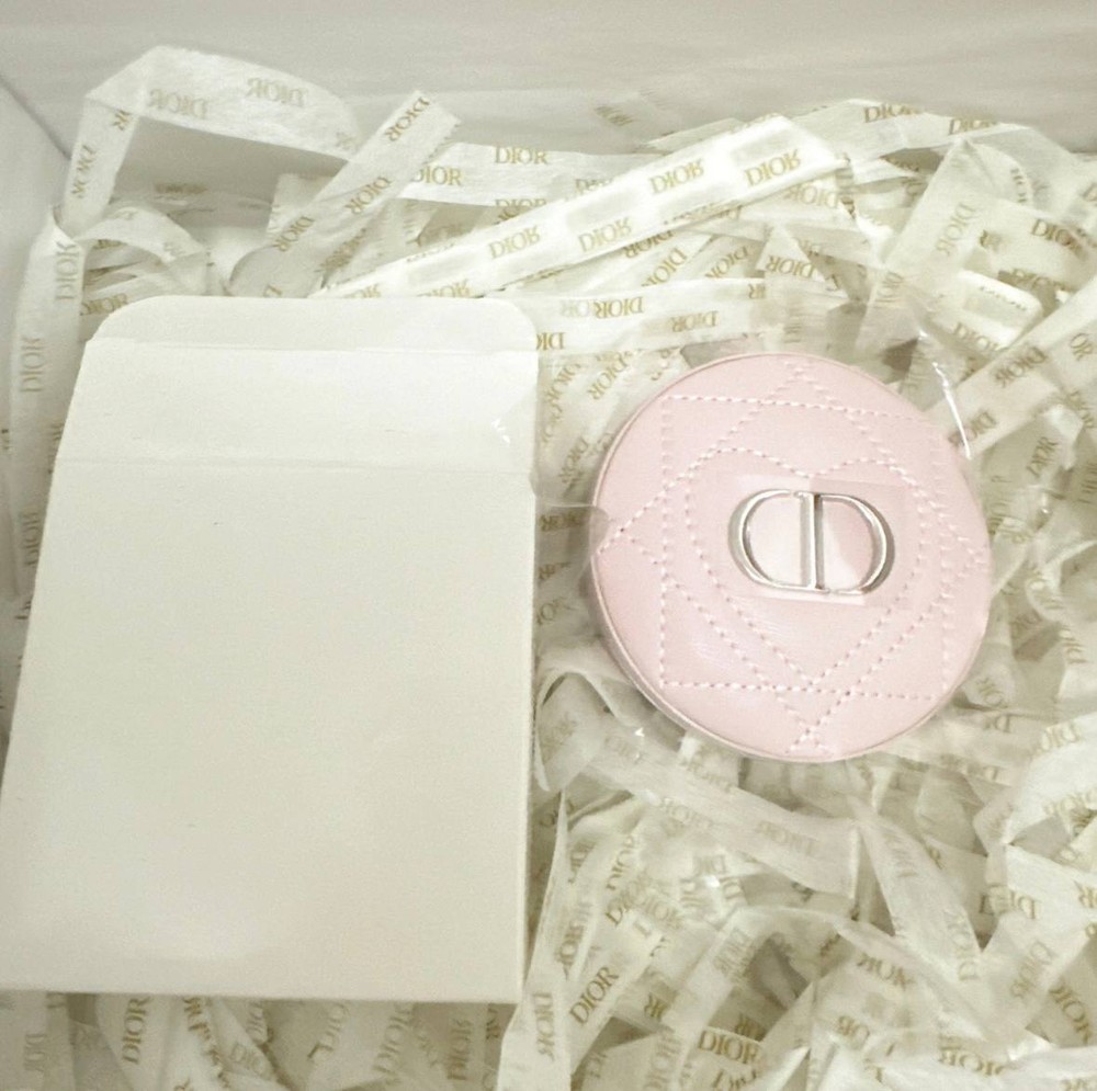 Christian Dior Pink Makeup Compact Mirror with Mirror