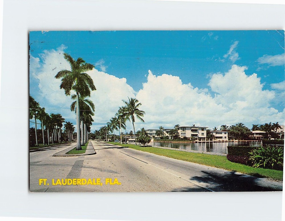 Postcard Beautiful Las Olas Blvd. Fort Lauderdale Florida USA