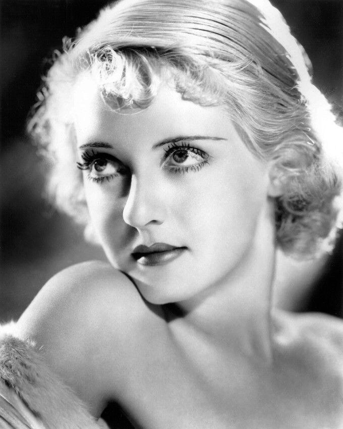 75637 BETTE DAVIS PHOTO BARE SHOULDERED EARLY GLAM Wall Print Poster US