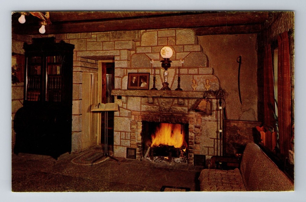 Eureka Springs AR-Arkansas, Lounge in Castle Inspiration Point, Vintage Postcard