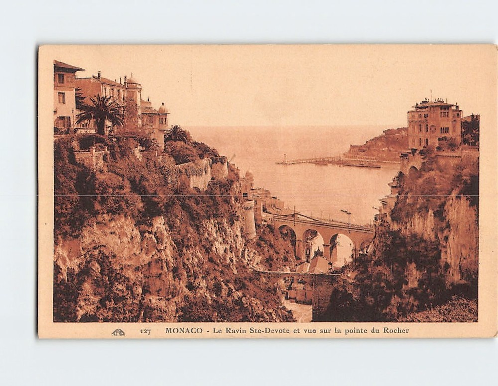 Postcard Le Ravin Ste Devote et vue sur la pointe du Rocher Monaco Monaco