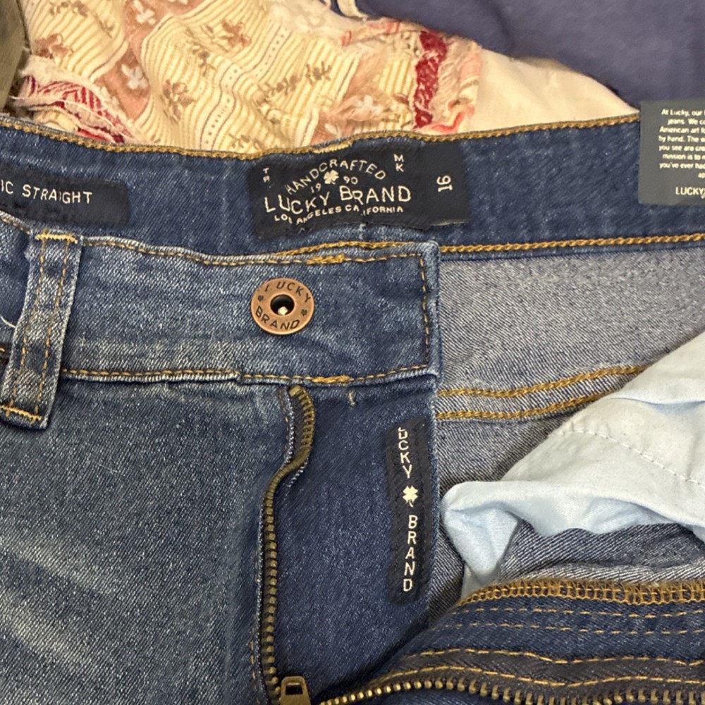 Lucky Brand Classic Straight Men's Denim Shorts Blue Medium Wash Button 5-Pocket