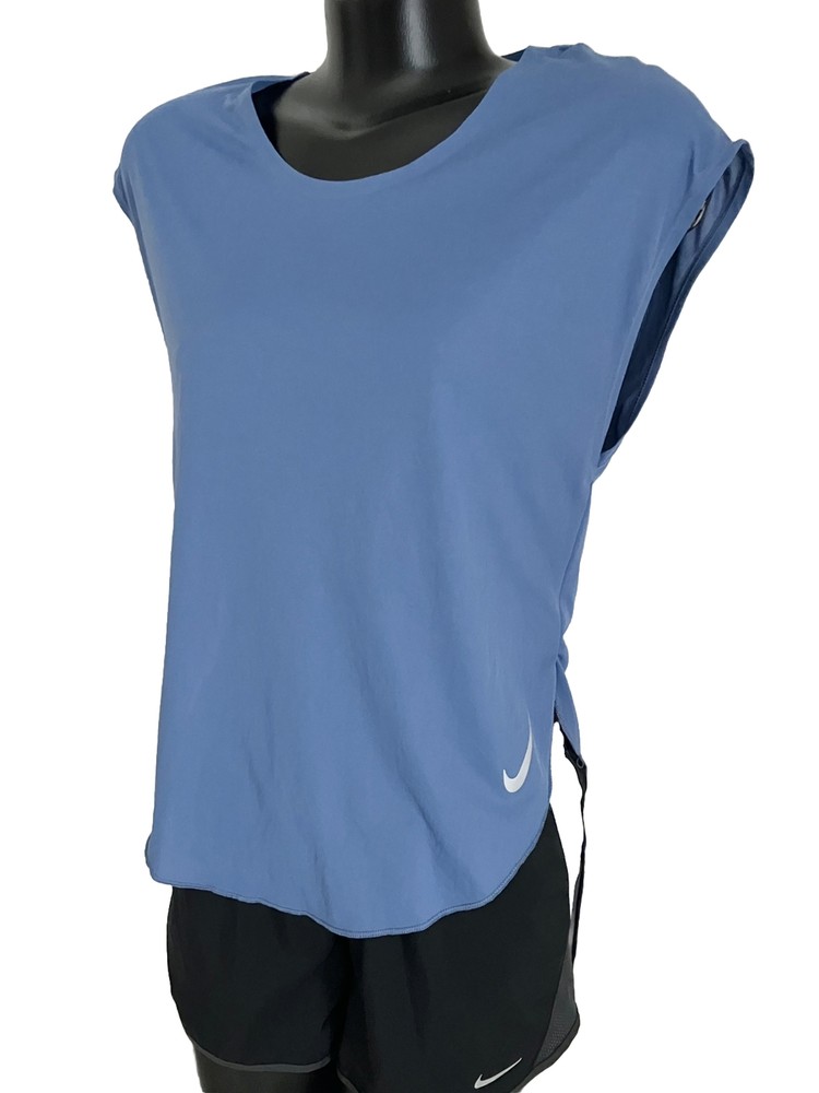 NIKE driFIT university Blue Tee ACTIVEWEAR  WORKOUT Top! SIZE SMALL 2 4 EUC!