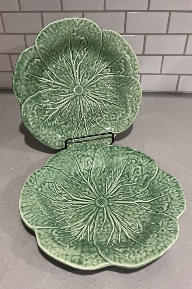 2 Bordallo Pinheiro 9.5 ” Green Cabbage Lunch Salad Plates Portugal Majolica
