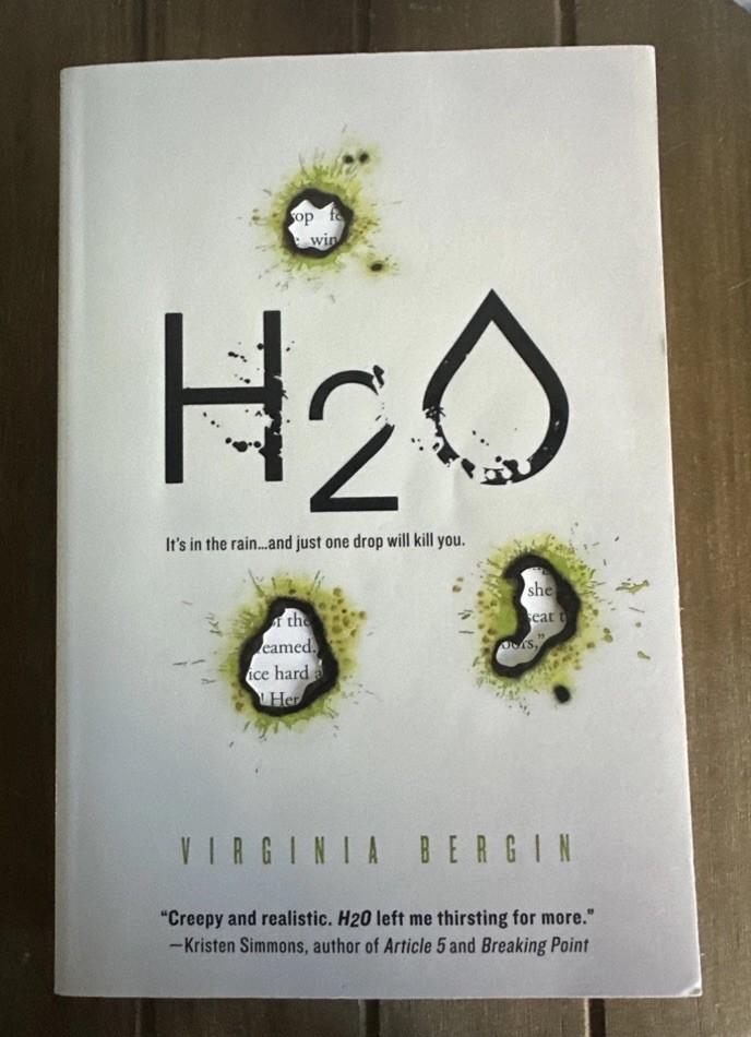 H2O by Virginia Bergin Paperback YA Dystopian Thriller Sci-Fi Survival Novel