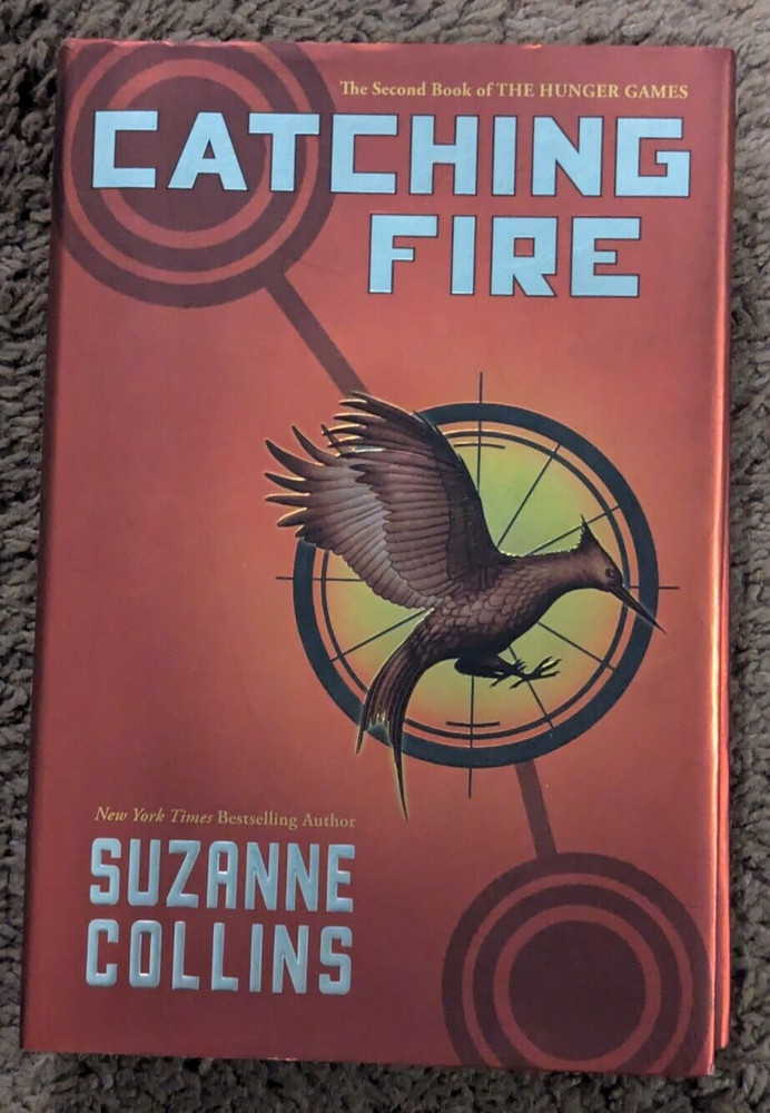 Catching Fire (Hunger Games, Book Two) by Suzanne Collins (2009, Hardcover)