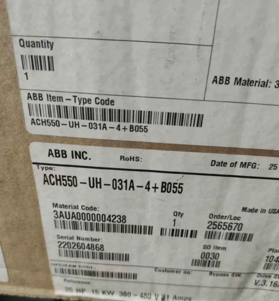 1 PCS NEW ABB ACH550-UH-031A-4 frequency converter ipping
