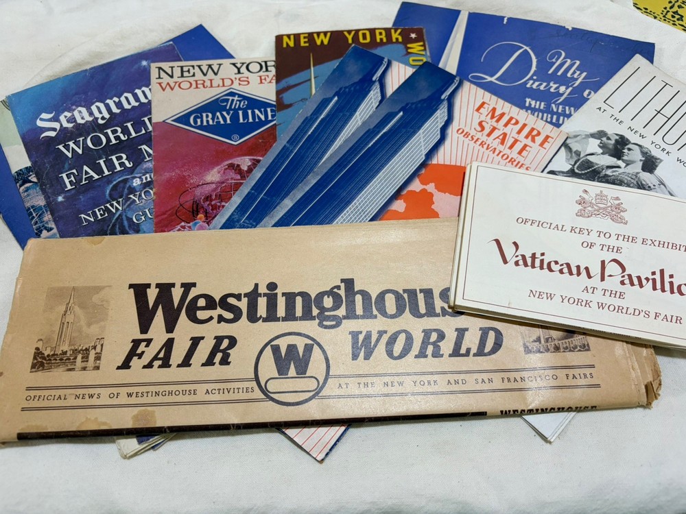 Lot Of 10 1939 New York World's Fair Diary Gray Line Lithuania Vatican & ++