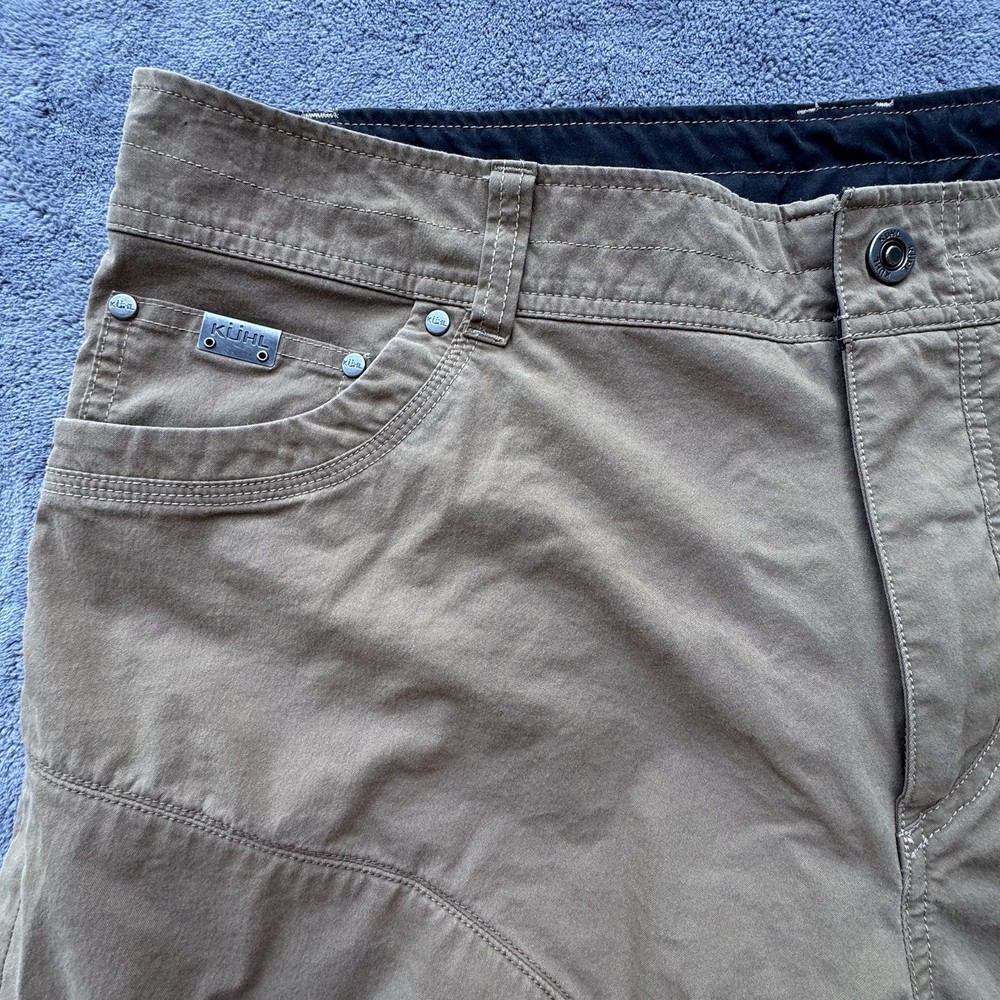 Kuhl Mens 38x28 Beige Tan Vented Cargo Hiking Pants for Outdoor Adventure