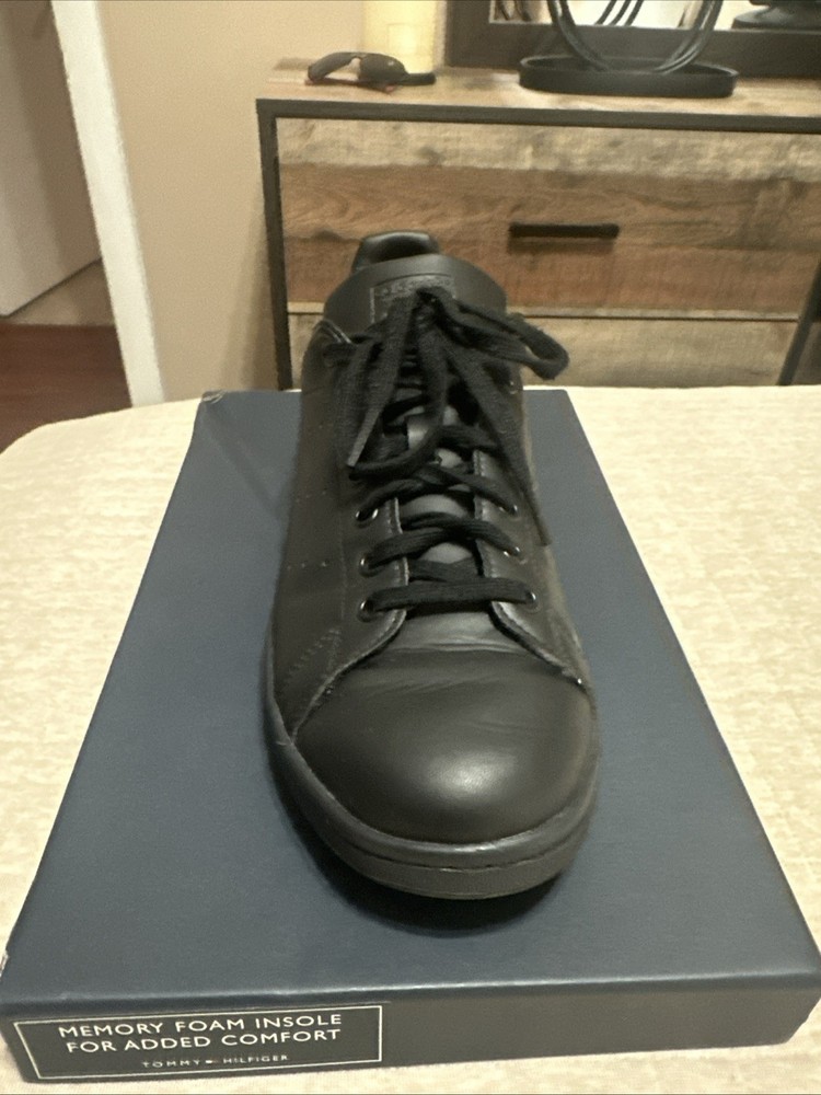 Addias Men's Stan Smith Black Leather Lace Up Sneakers
