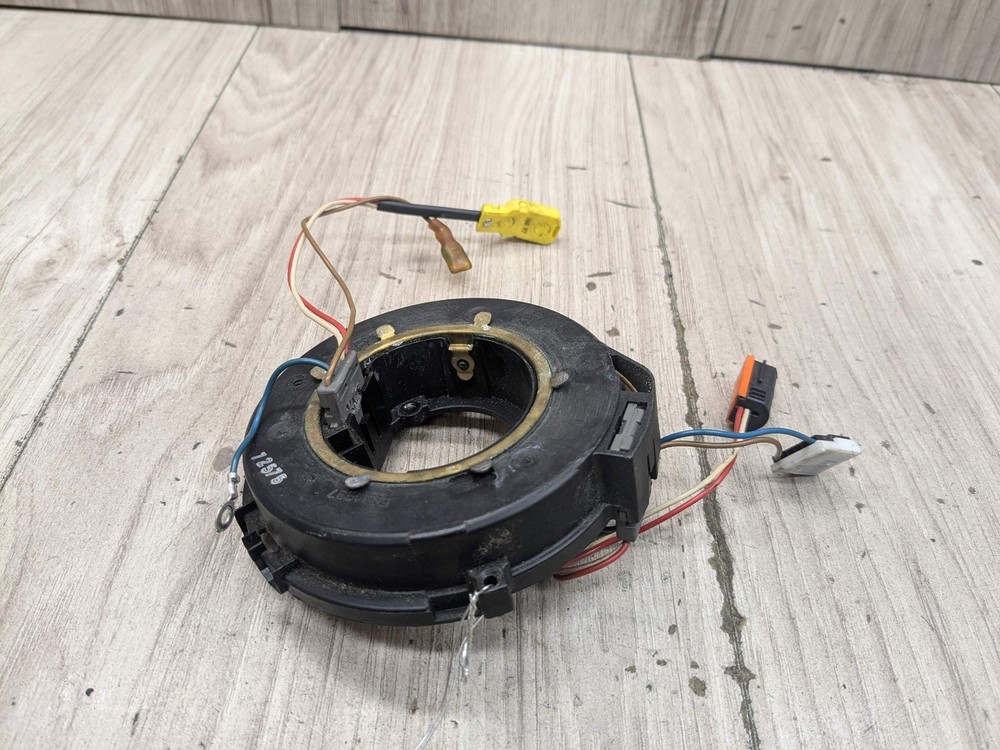 OEM BMW E31 E34 E36 Z3 Steering Wheel Turn Angle Sensor Column Slip Ring
