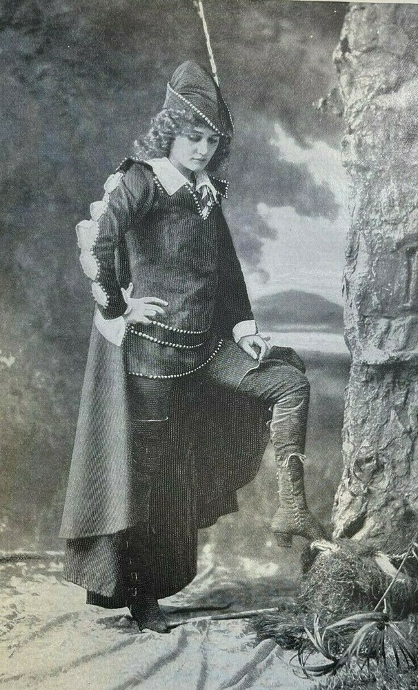 1898 Vintage Magazine Illustration Actress Julia Arthur