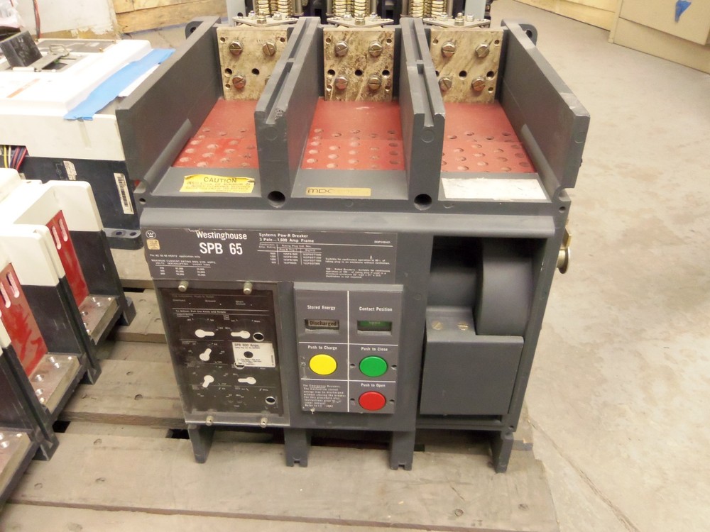 Westinghouse SPB-65 3 Pole 1600 Frame 800 Amp Rating 600v Circuit Breaker LIG