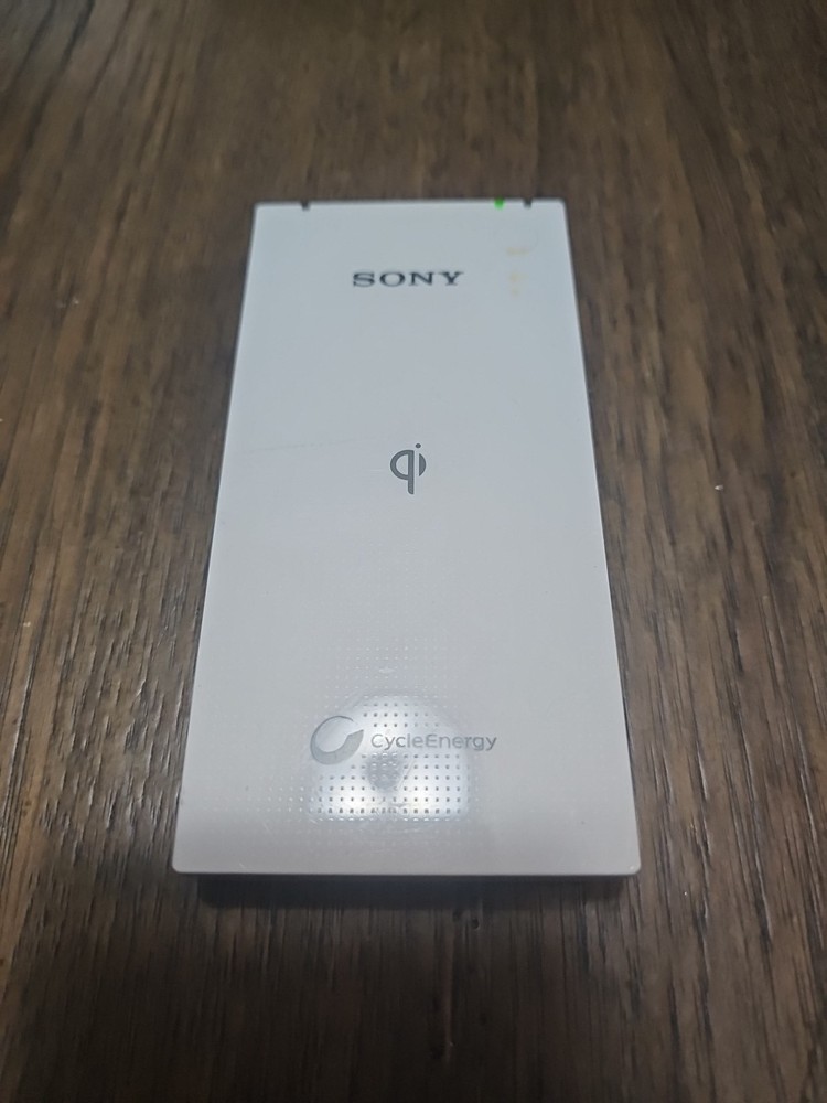 Sony 5000mAh Portable USB Charger for Cell Phones & Mobile Devices