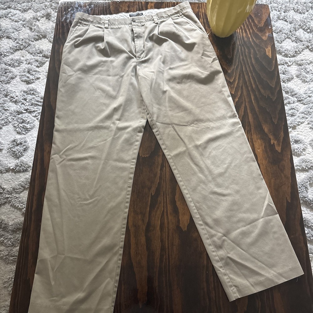 Dockers  Men's Beige Easy Khaki Pants 38 X 34