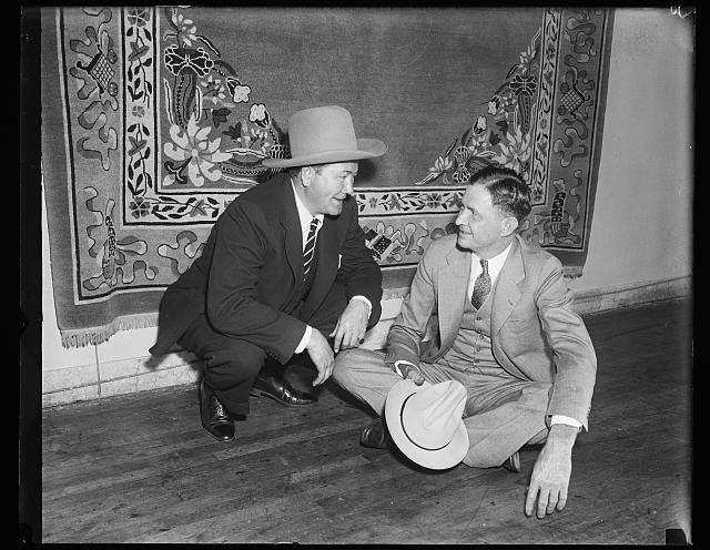 Photo:National Press Club 1932 1933 Men in Cowboy Hats Sitting Interior