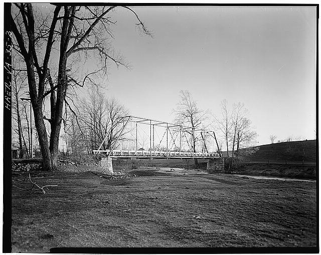 2. 3/4 ELEVATION VIEW LOOKING SOUTHWEST - Thacher Truss Bridge, Spanning