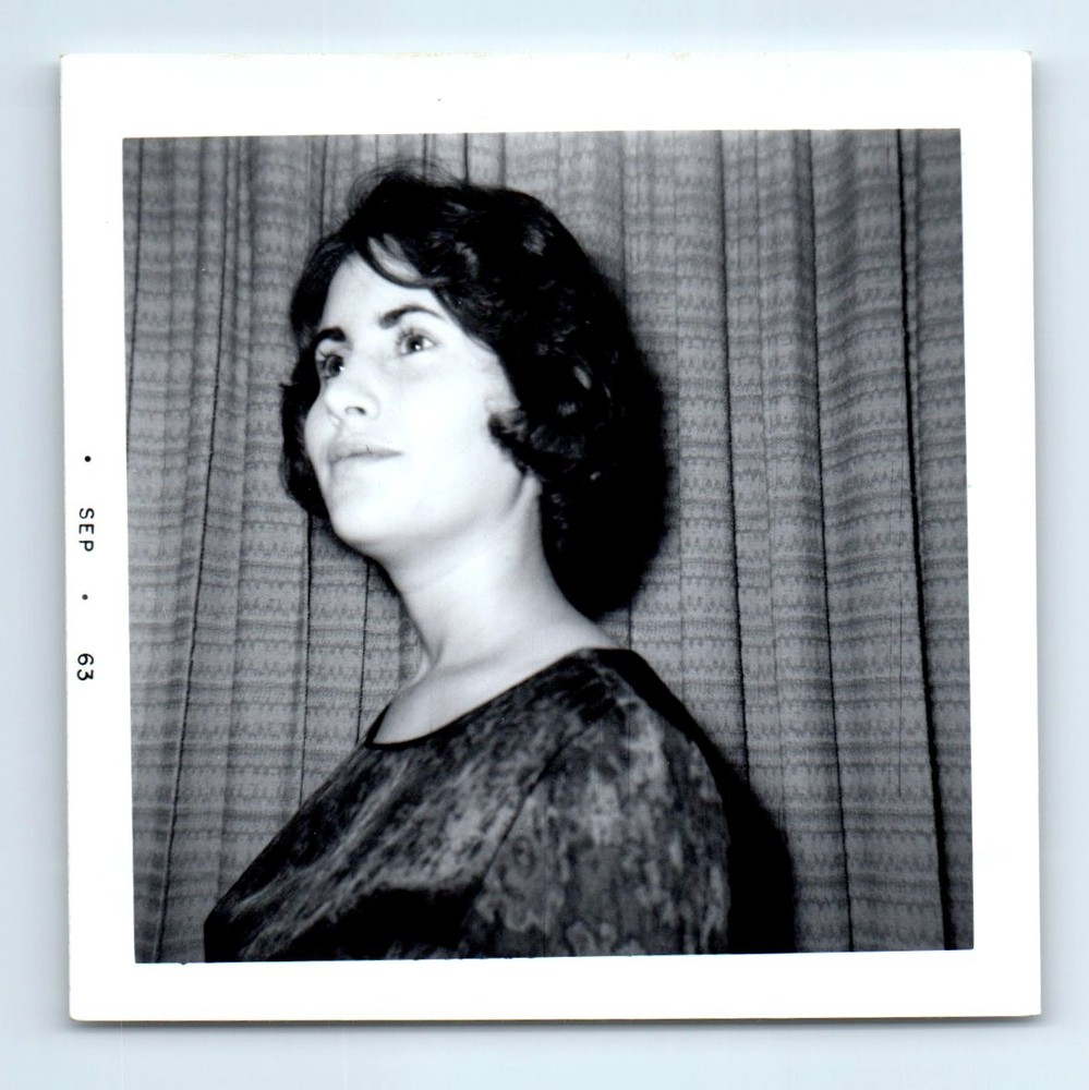 Old Vintage Square Photo CANDID PORTRAIT PROFILE SOLO WOMAN LADY 1963 PIC