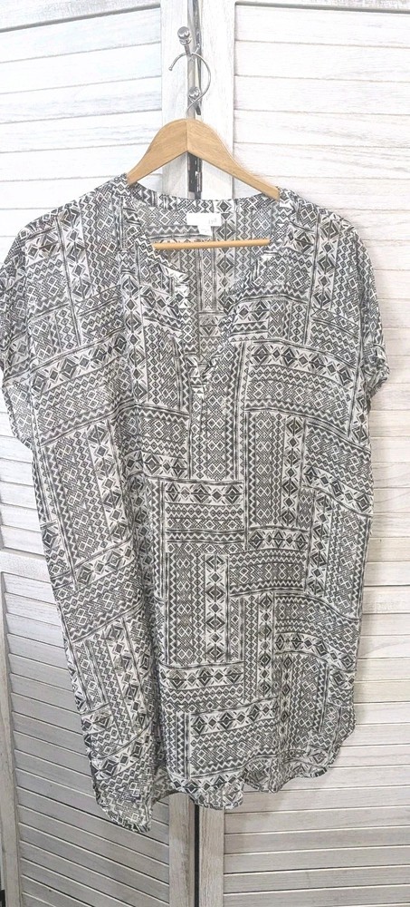 J. Jill Sz M SS Tunic Sheer Blouse Black and White Geometric or Tribal Print