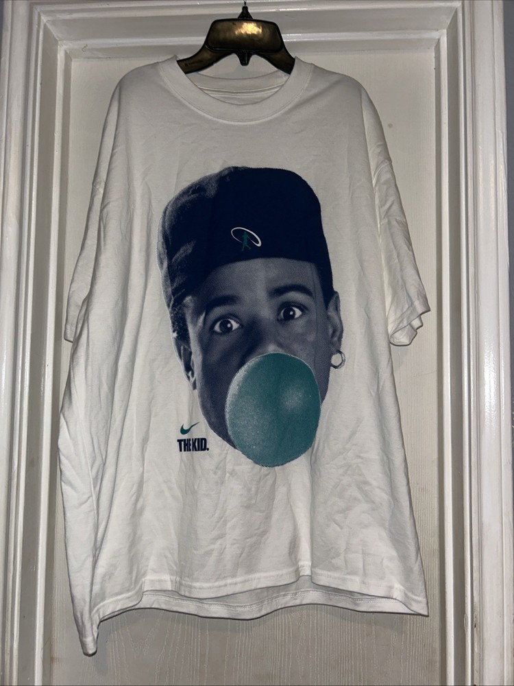 NEW Mens Size L Nike Ken Griffey Jr T-Shirt Big Head Bubblegum White Freshwater
