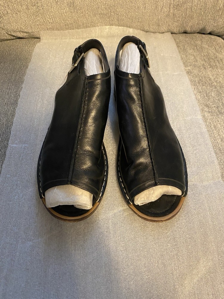 Clarks Gladiator Sandals in Black Size 9M Womens Comfortable Strappy Style