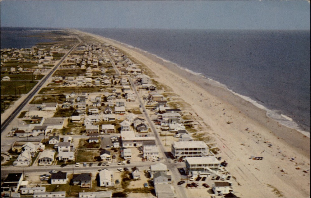 Fenwick Island Delaware beach aerial view looking north ~ unused postcard sku877