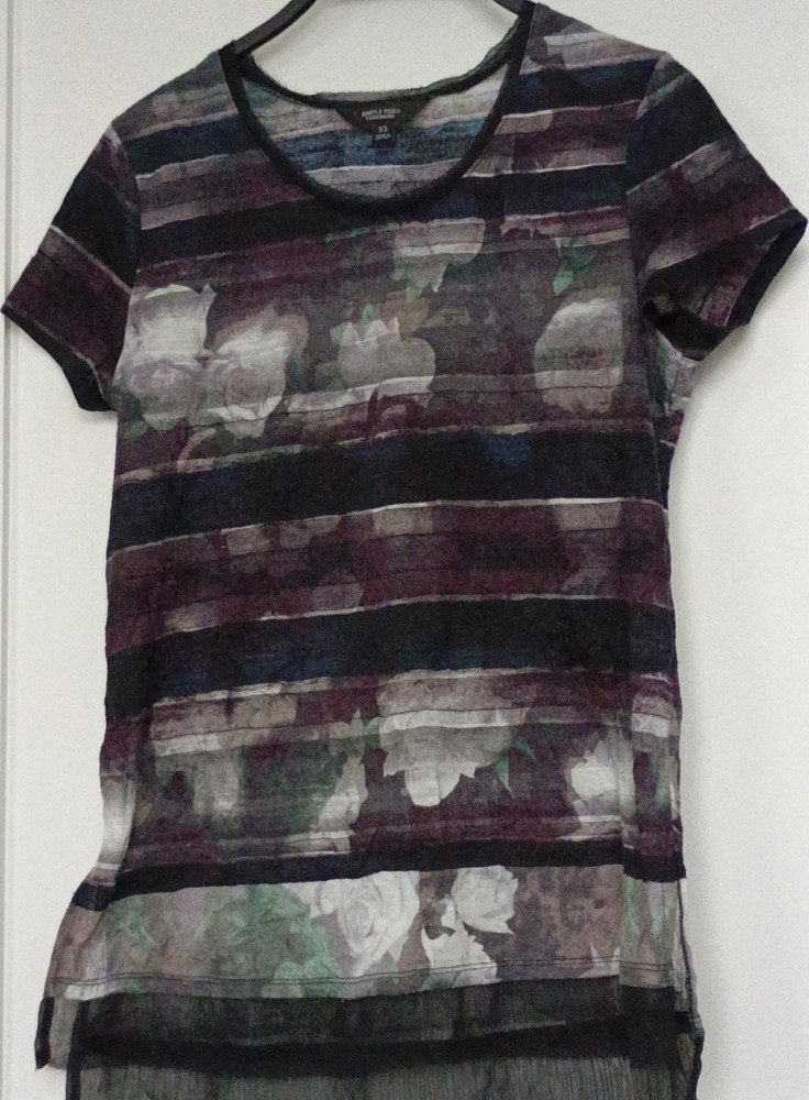 Simply Vera Vera Wang Women's XS T-Shirt Short Sleeve Round Neck Purple Striped