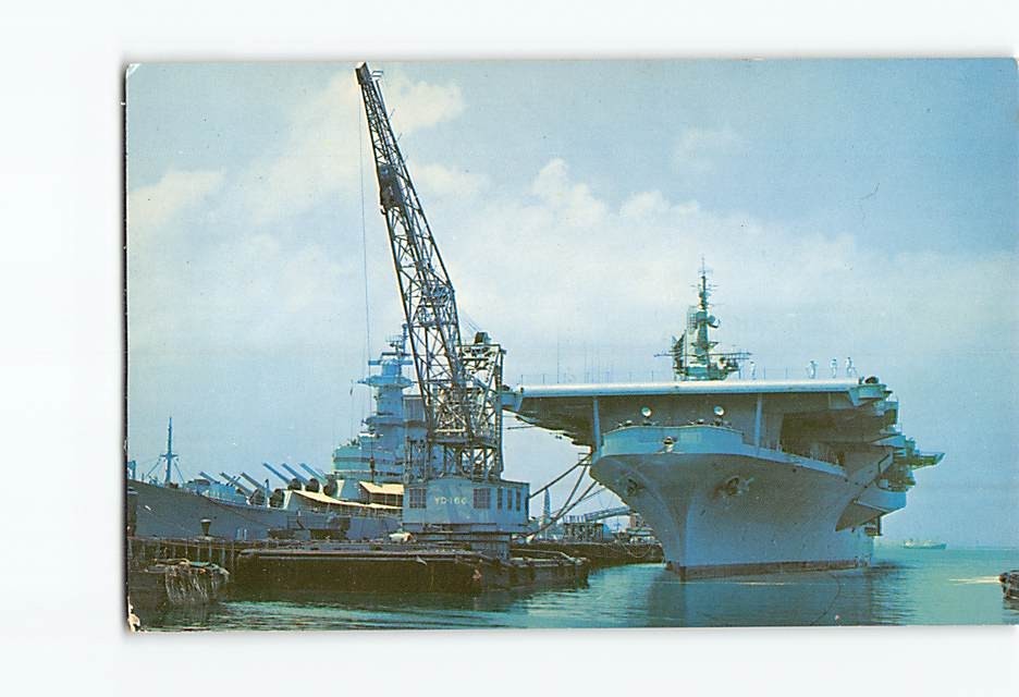 Postcard US Naval Aircraft Carriers Norfolk Virginia USA