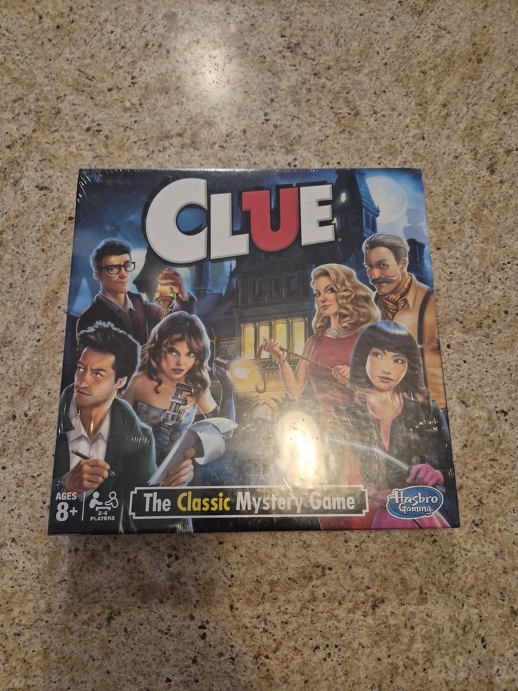 Hasbro Clue The Classic Mystery Board Game - A5826079