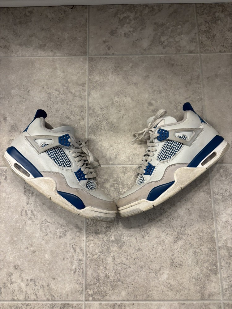 Size 9.5 - Air Jordan 4 Retro 2024 Military Blue No Box