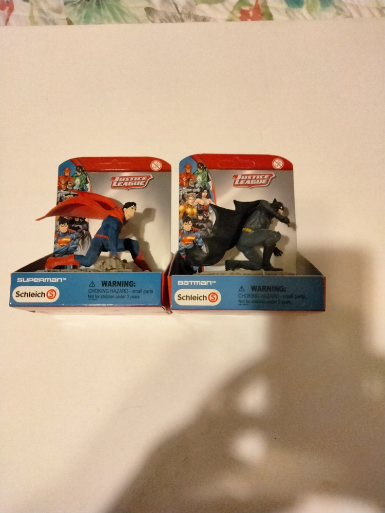 Schleich DC Comics Justice League: #22505 SUPERMAN & #22503 BATMAN Figurines!