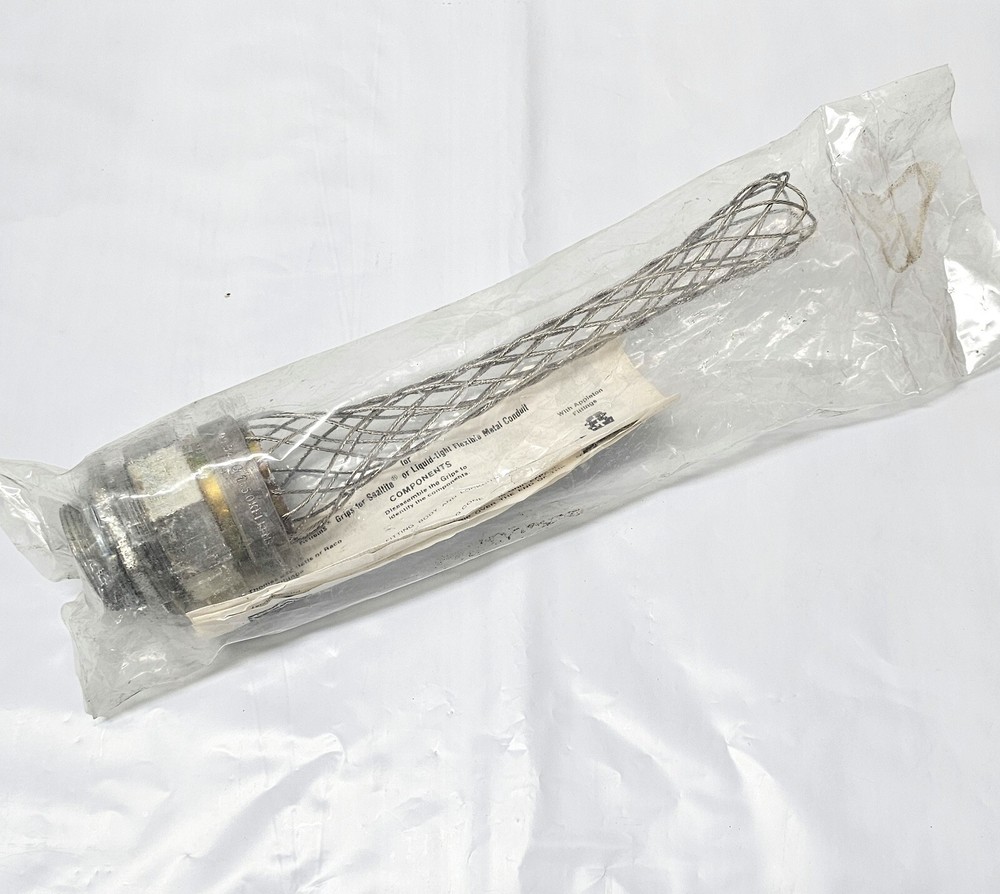 Hubbell Kellems 74093406 Liquidtight System Straight 1-1/2