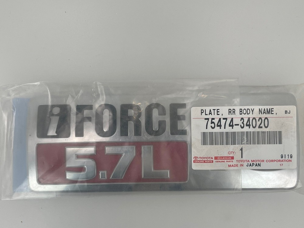 Genuine OEM Toyota 75474-34020 Driver Fender 
