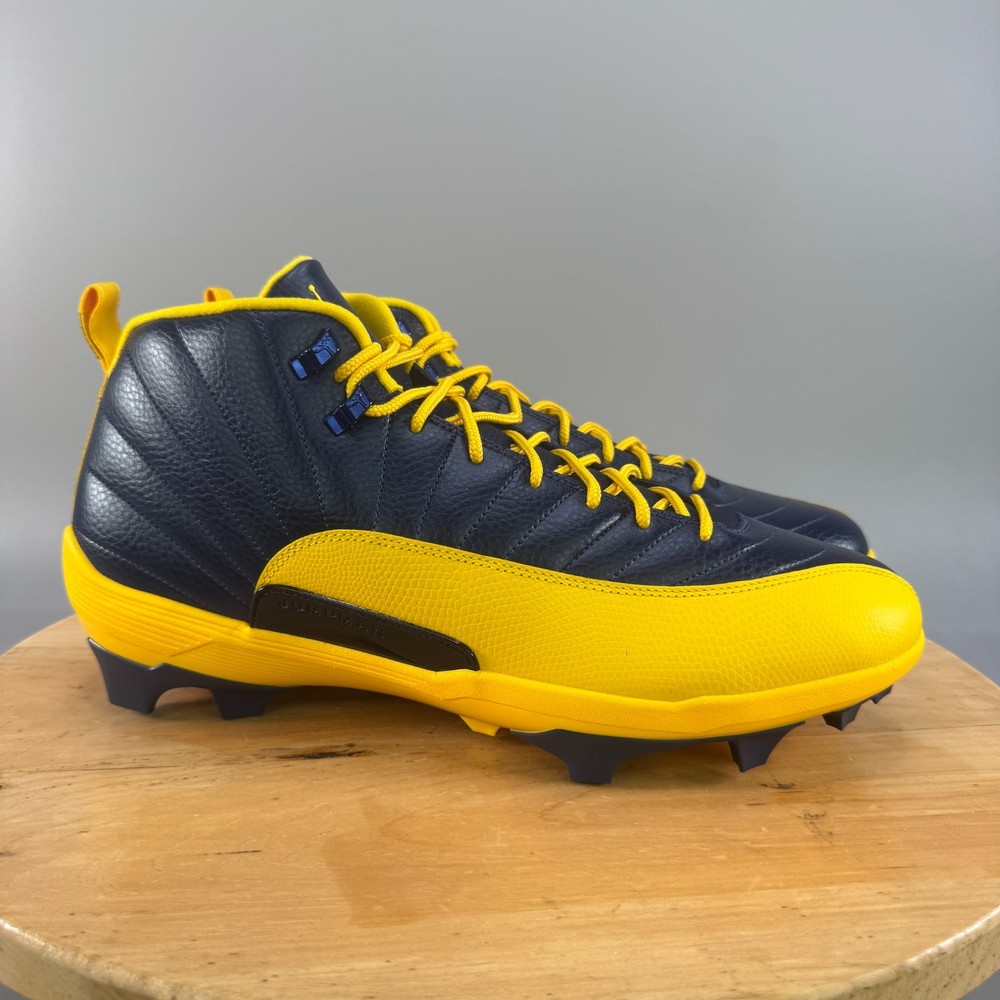 Mens 16 - Jordan 12 Savage 3 UM P 'University of Michigan' PE Football Cleats