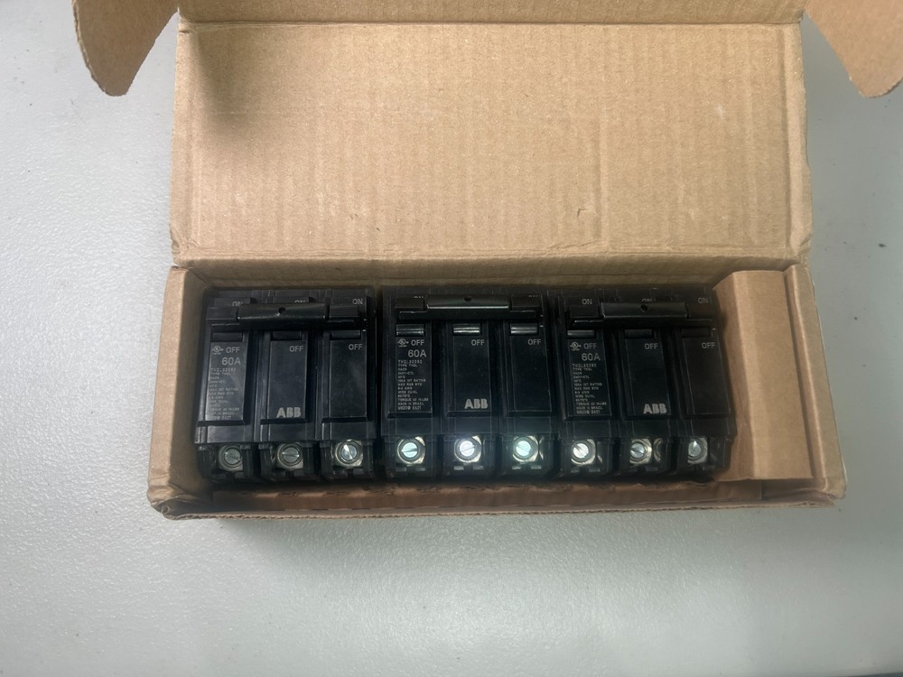 3 UNITS - GE THQL32060A 60 Amp Circuit Breaker Plug-In 60 Amp, 3 Pole , 240 Volt