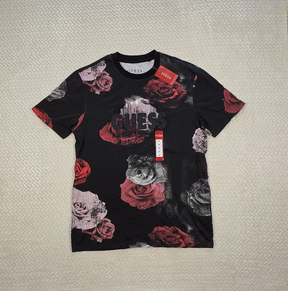GUESS Los Angeles Men’s Floral Graphic T-Shirt Size Medium Black Red Roses NWT