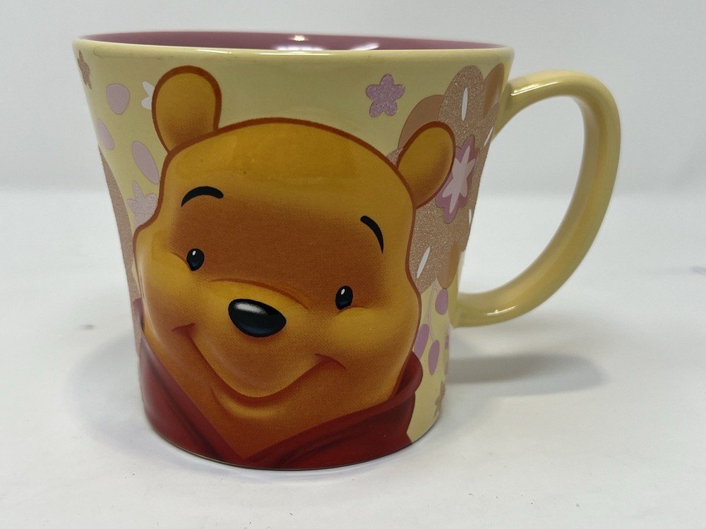 Disney Winnie The Pooh Raised 3D Embossed Ceramic Coffee Mug With Bumblebee Pink