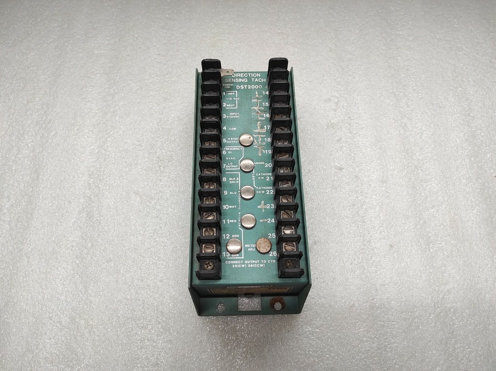 DYNALCO DST2000B-61 DIRECTION SENSING TACH DST2000