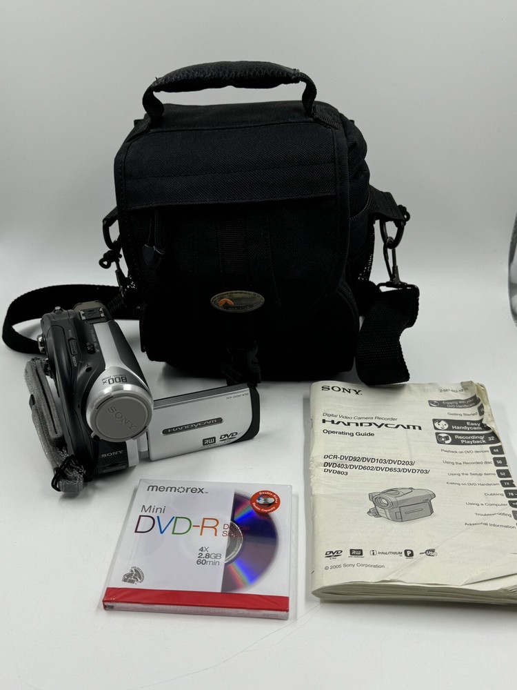 Sony Handycam DCR-DVD92 Camcorder with Bag Blank Tape Manual No Charger