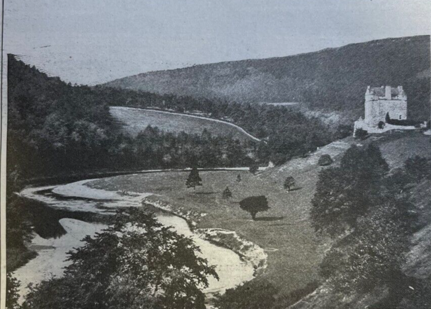 1902 Borderland Between Scotland and England Neidpath Castle Alnwick Castle