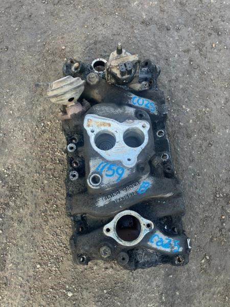 92-96 Chevy 30 Van 5.7L V8 Intake Manifold 8-350 540099
