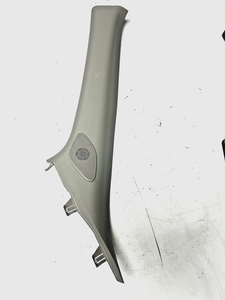 13-20 NISSAN PATHFINDER/QX60 FRONT LEFT LH SIDE WINDSHIELD A PILLAR TRIM PANEL