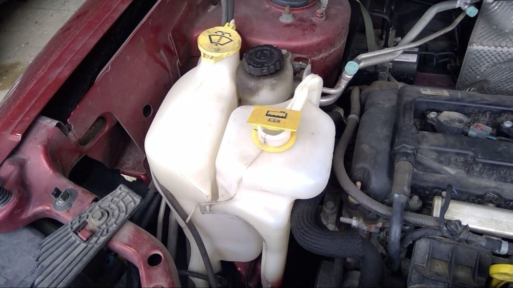 Classic Coolant Reservoir for 08-17 Jeep Compass 4546059