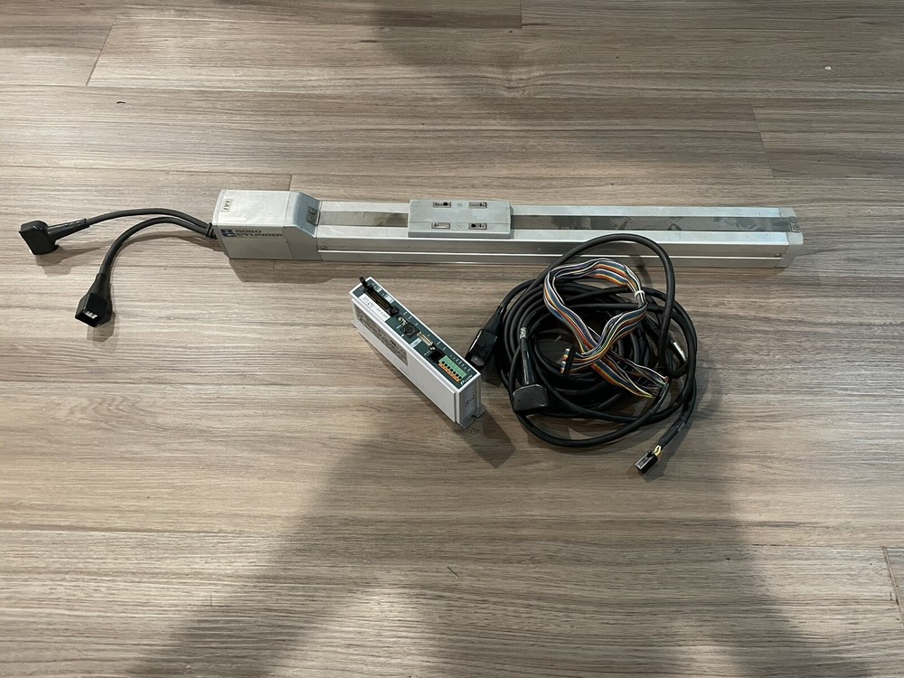 IAI PCON-C-42PI-NP-2-0-JP Cylinder Controller DC And RCP2-SA6C-1-42P-6-400-P1-S