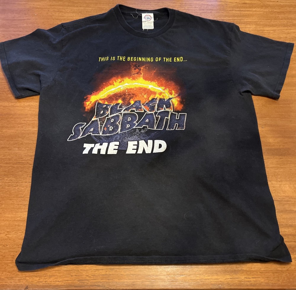 Black Sabbath The End Tour 2016 T-Shirt Men’s Size Large Ozzy Ozbourne