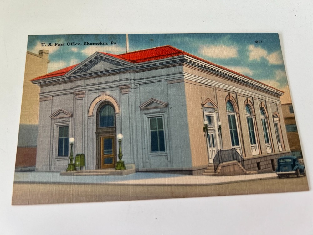 US Post Office Shamokin Pennsylvania Postcard