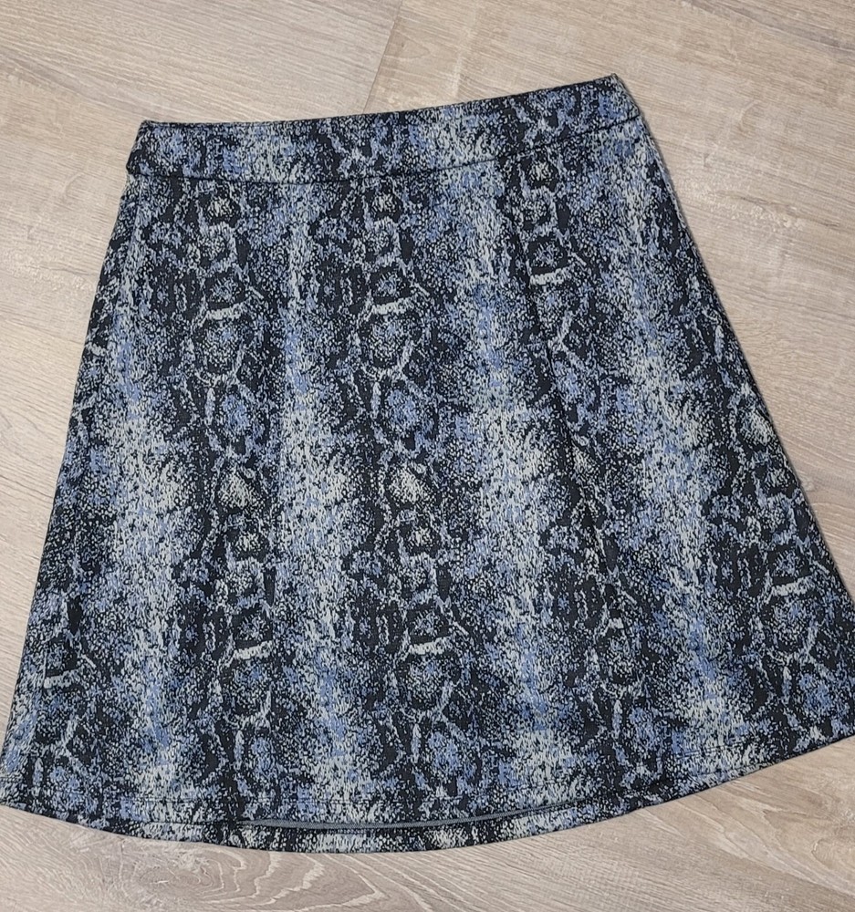Soho Apparel Blue Black Snake Skin Print Pencil Skirt Women's Size M