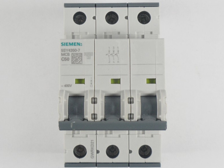 Siemens 5SY4350-7, Circuit Breaker, 5SY4 Series, 50A, 3 Pole, 400V AC