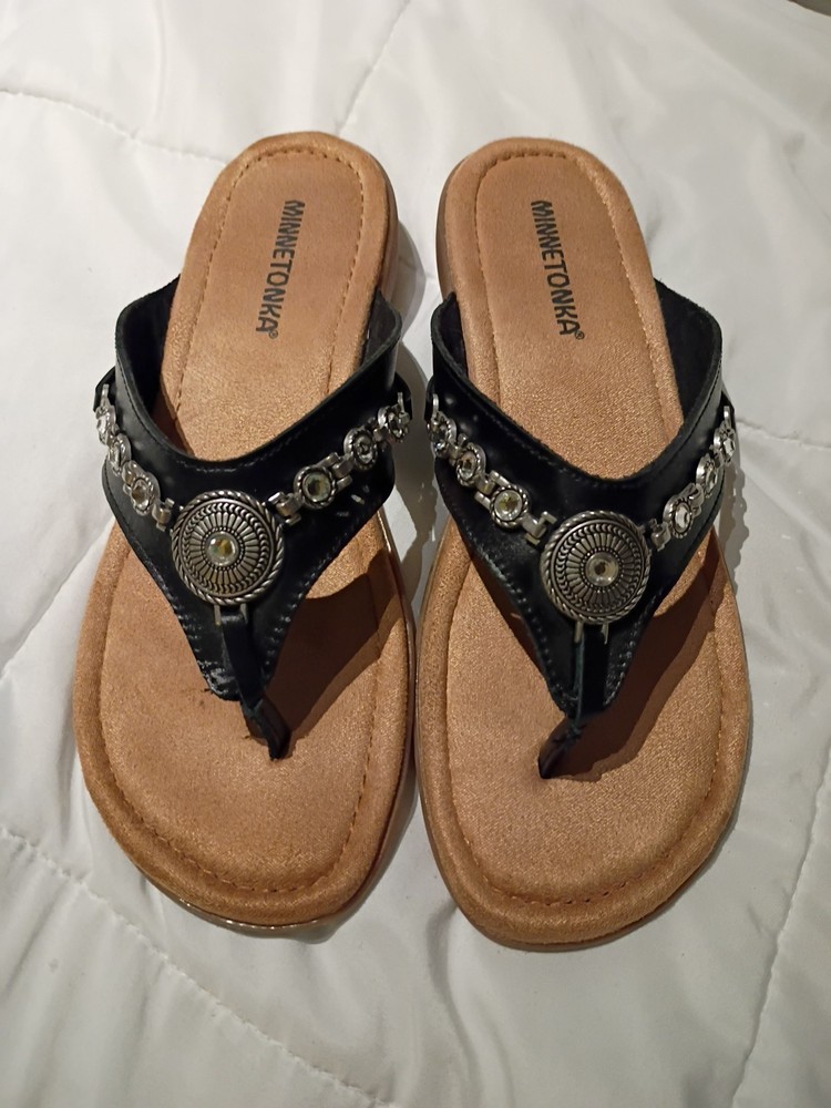 Minnetonka Women's Leather Sandals.  Size 8 WW.  Black With Accents.